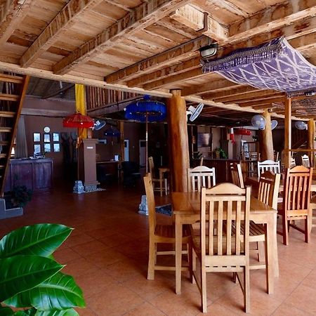 Mario Hotel And Cafe Weetebula Экстерьер фото